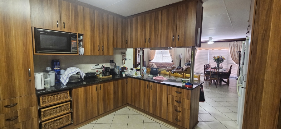 3 Bedroom Property for Sale in Hillcrest Northern Cape